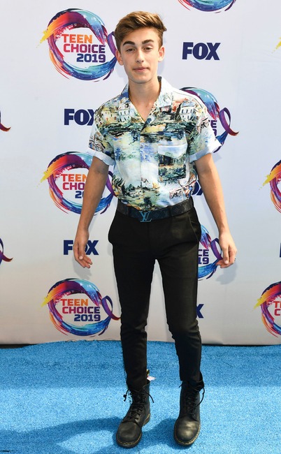 Johnny Orlando, 2019 Teen Choice Awards, Arrivals